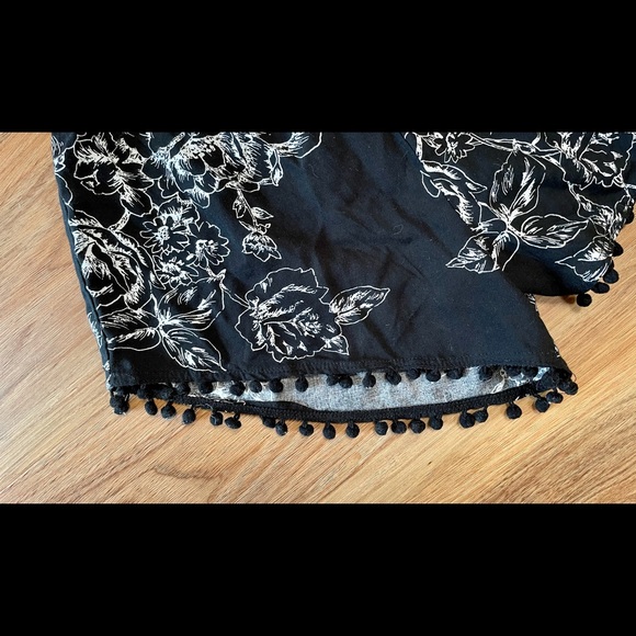 Black & White Romper - Darling and On-Trend! - Picture 2 of 6